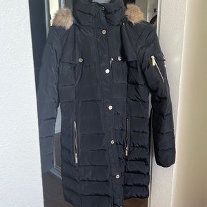 Michale KORS Faux Fur trim Puffer coat